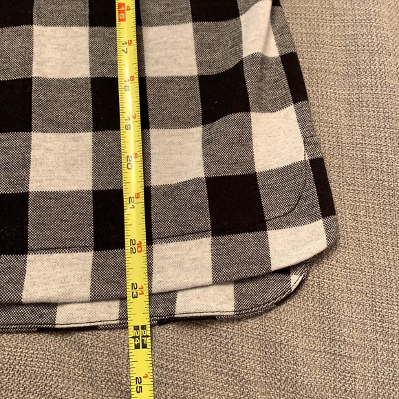 NWOT Crown & Ivy Gingham Black & White Bell Sleeve Top Plaid Checkered Medium - Picture 8 of 11